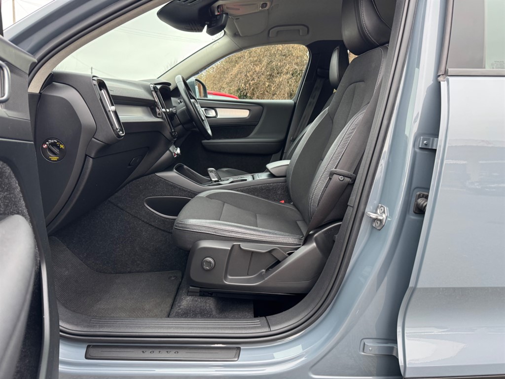 Used Volvo XC40 2019 for sale - 77339749: Photo 34