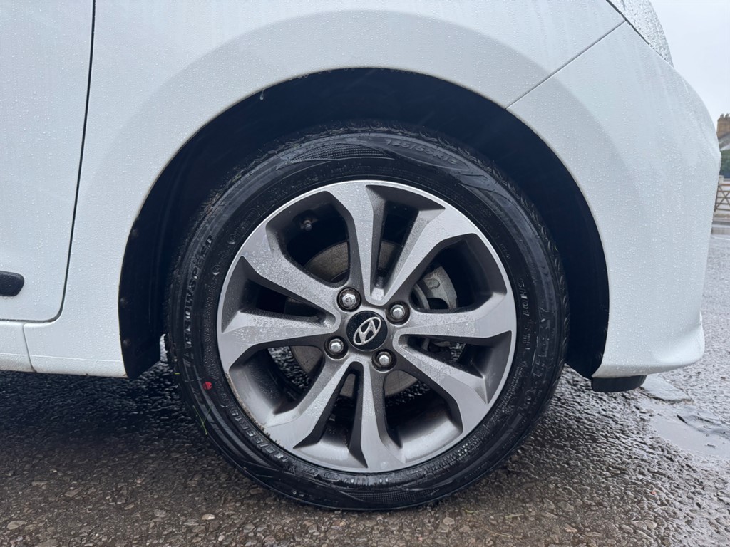 Used Hyundai i10 2017 for sale - 76722489: Photo 25