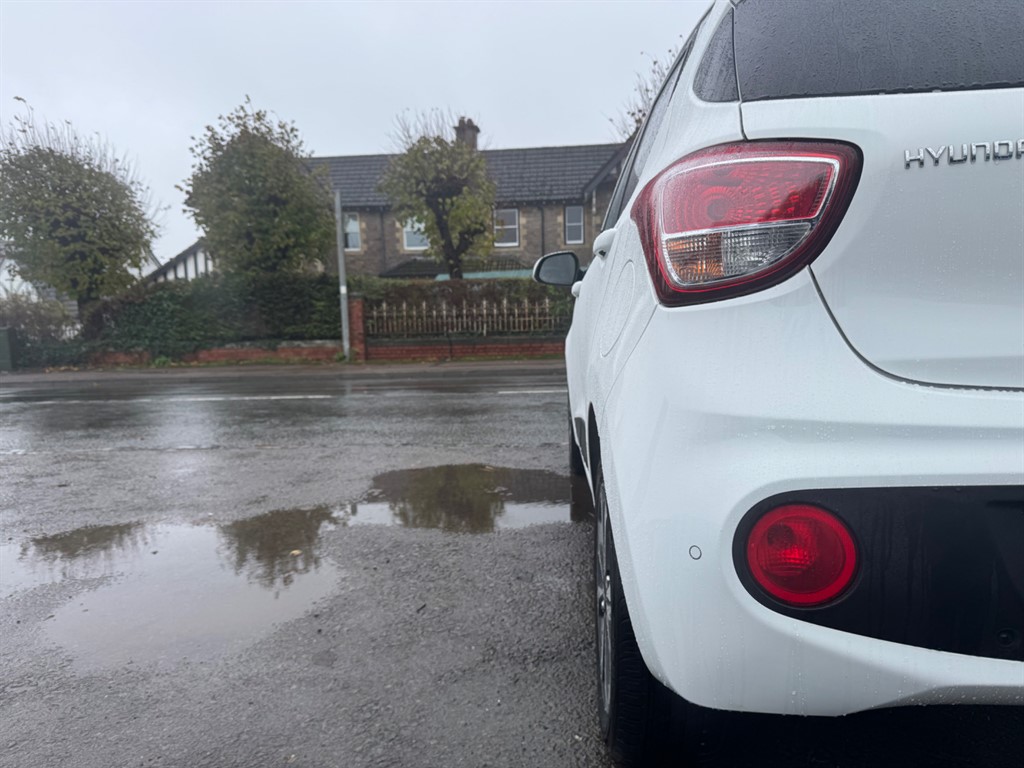 Used Hyundai i10 2017 for sale - 76722489: Photo 27