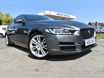2015 - PRESTIGE 4-Door