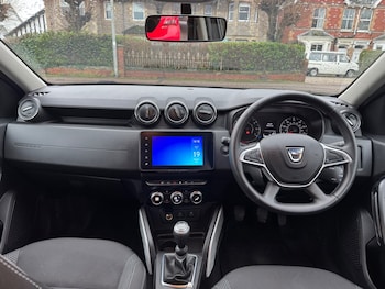 Used Dacia Duster 2022 for sale - 77339680: Photo