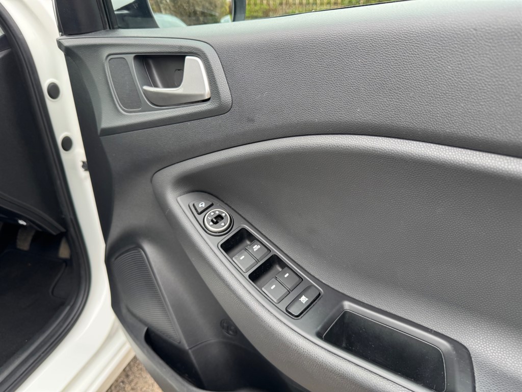 Used Hyundai i20 2019 for sale - 78103398: Photo 19