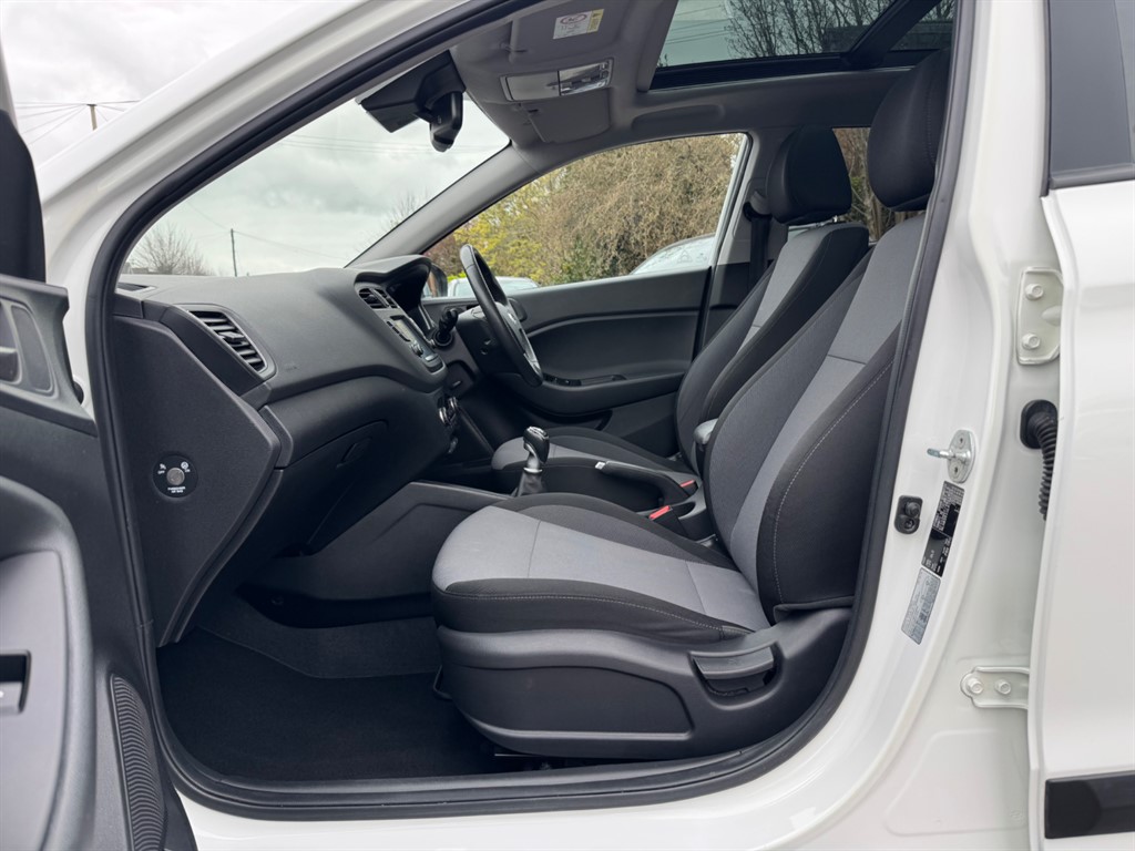 Used Hyundai i20 2019 for sale - 78103398: Photo 9