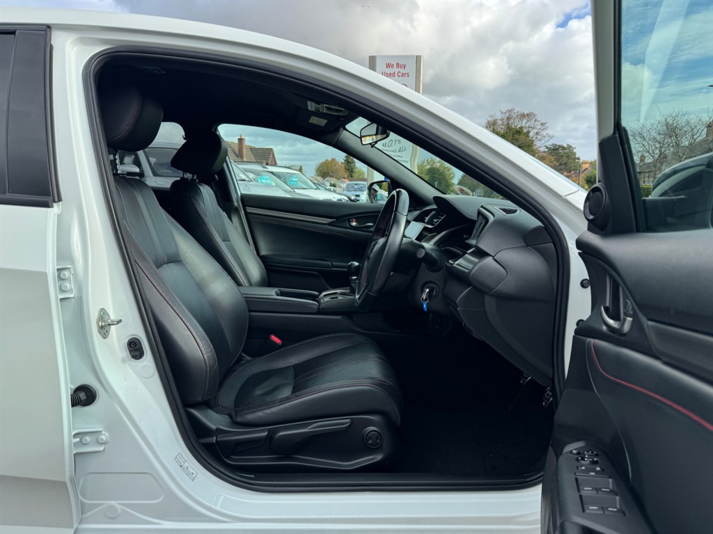 Used Honda Civic 2019 for sale - 76393815: Photo 19