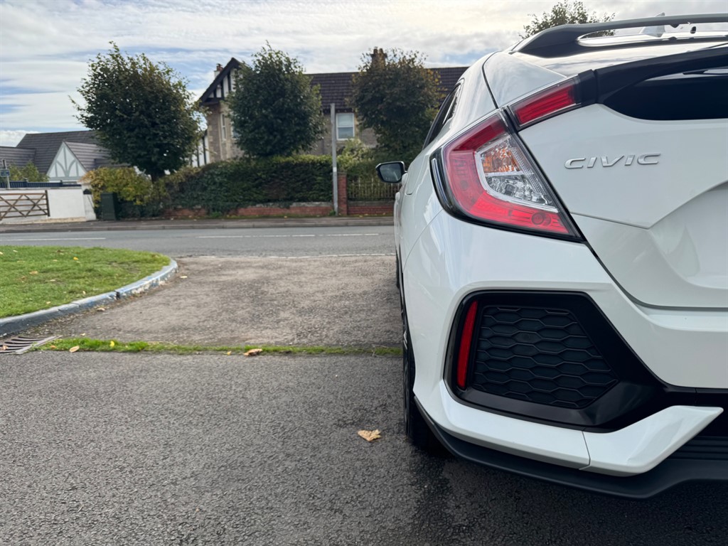 Used Honda Civic 2019 for sale - 76393815: Photo 26