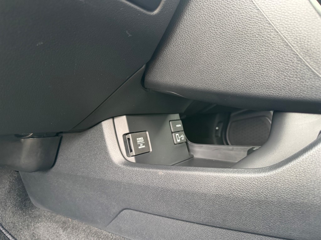 Used Honda Civic 2019 for sale - 76393815: Photo 32