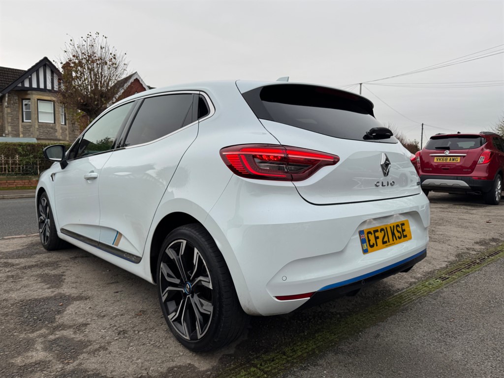 Used Renault Clio 2021 for sale - 76717658: Photo 11