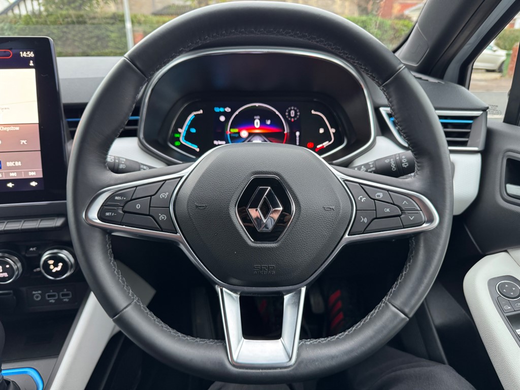 Used Renault Clio 2021 for sale - 76717658: Photo 15