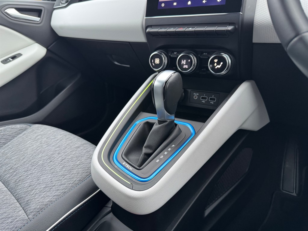 Used Renault Clio 2021 for sale - 76717658: Photo 26