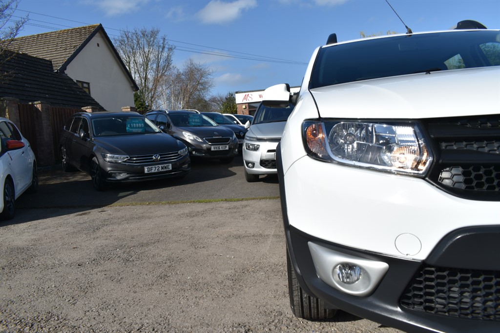Used Dacia Sandero Stepway 2015 for sale - 77918287: Photo 31