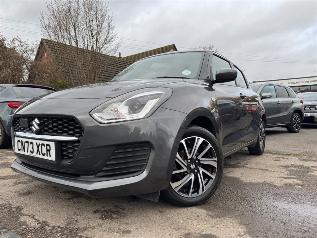 Used Suzuki Swift 2023 for sale - 77235663: Photo 2