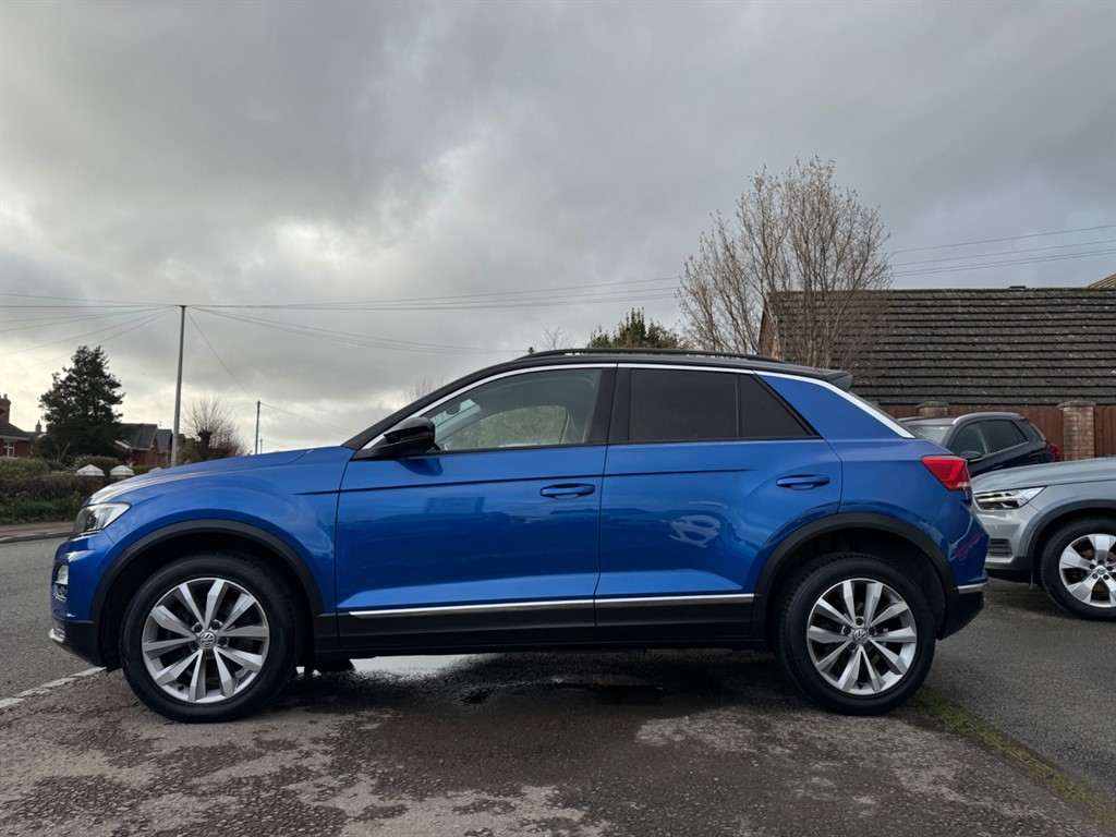 Used Volkswagen T-Roc 2018 for sale - 77367313: Photo 12