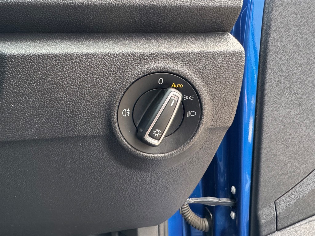 Used Volkswagen T-Roc 2018 for sale - 77367313: Photo 16