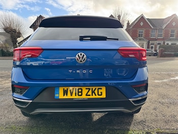 Used Volkswagen T-Roc 2018 for sale - 77367313: Photo