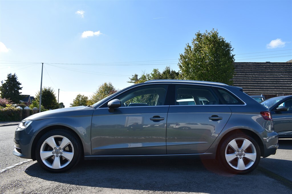Used Audi A3 2013 for sale - 76117211: Photo 11