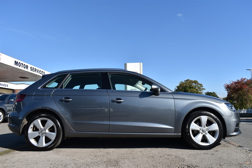 Used Audi A3 2013 for sale - 76117211: Photo 5