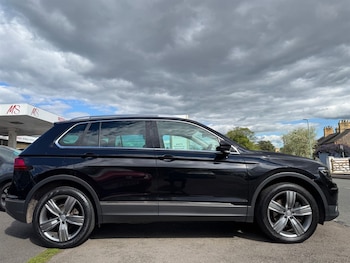 Used Volkswagen Tiguan 2017 for sale - 78329136: Photo