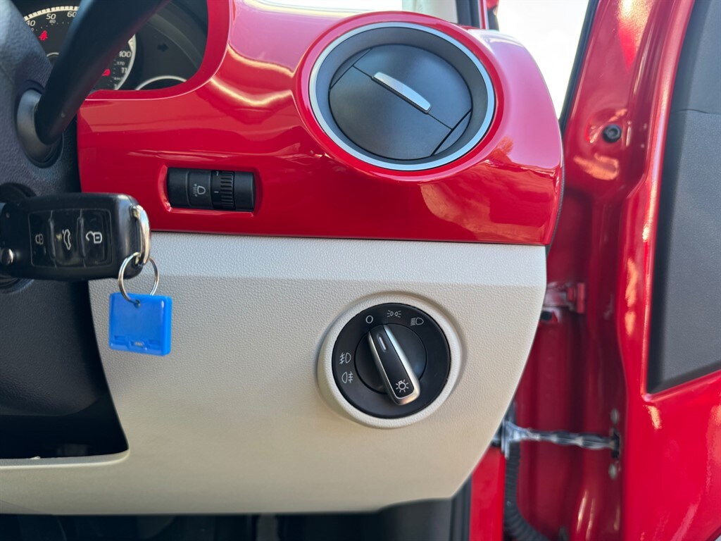 Used Volkswagen up! 2014 for sale - 76628530: Photo 20