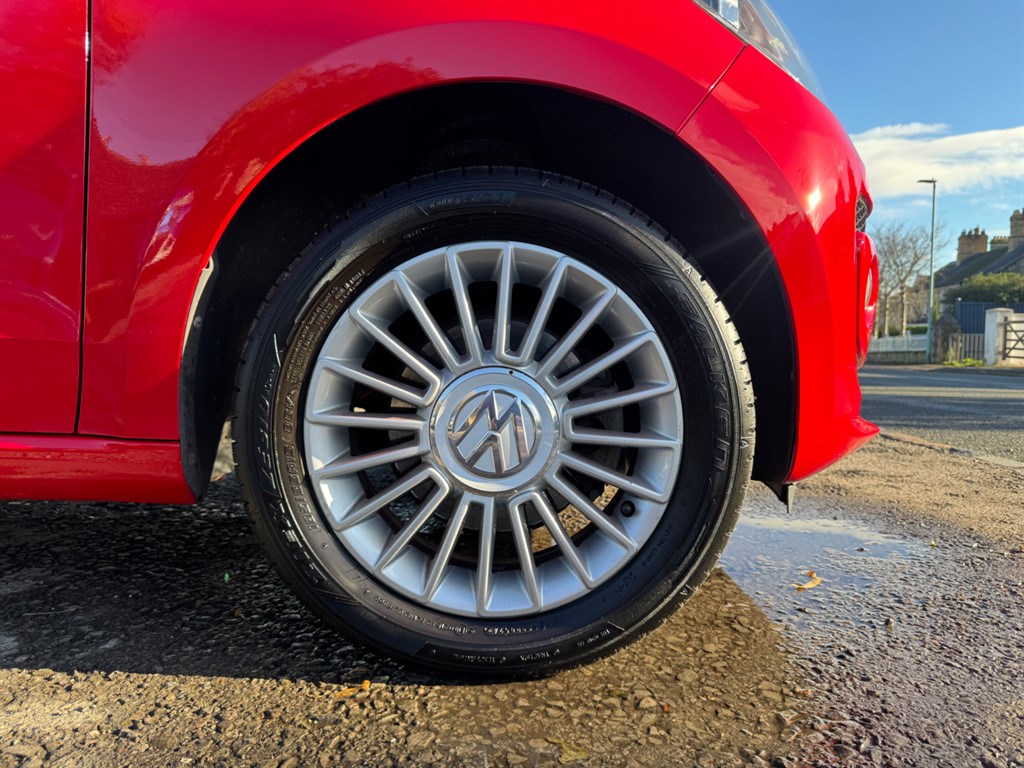 Used Volkswagen up! 2014 for sale - 76628530: Photo 22