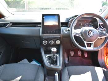 Used Renault Clio 2019 for sale - 74250071: Photo