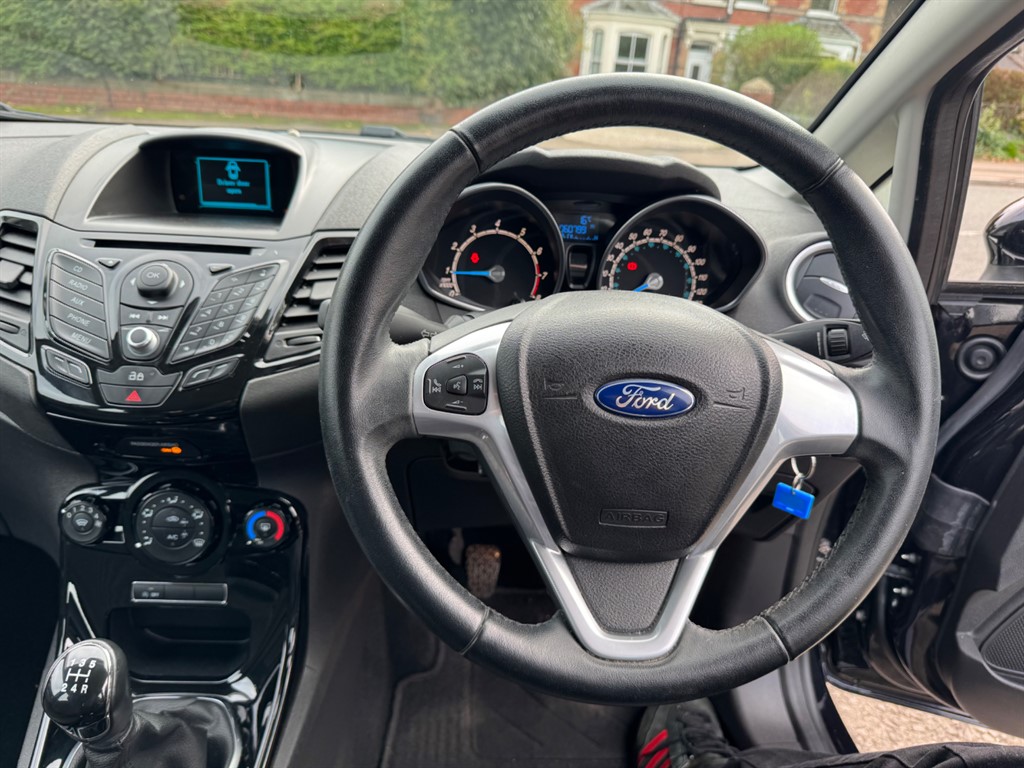 Used Ford Fiesta 2013 for sale - 76196191: Photo 10