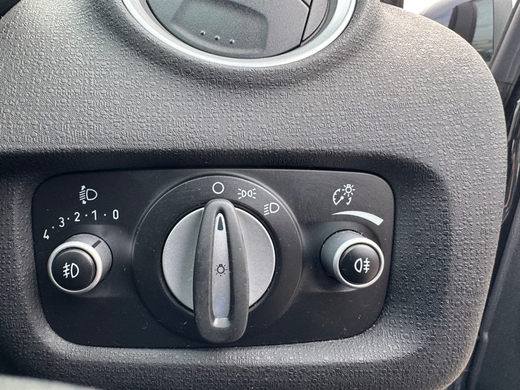 Used Ford Fiesta 2013 for sale - 76196191: Photo 17