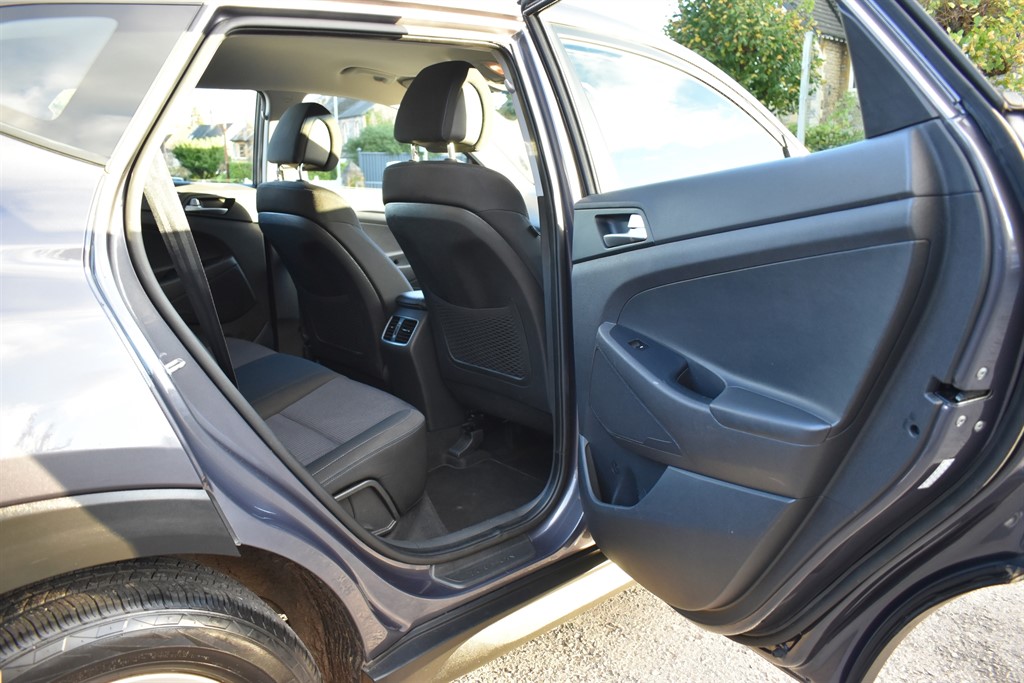 Used Hyundai TUCSON 2015 for sale - 76575302: Photo 48