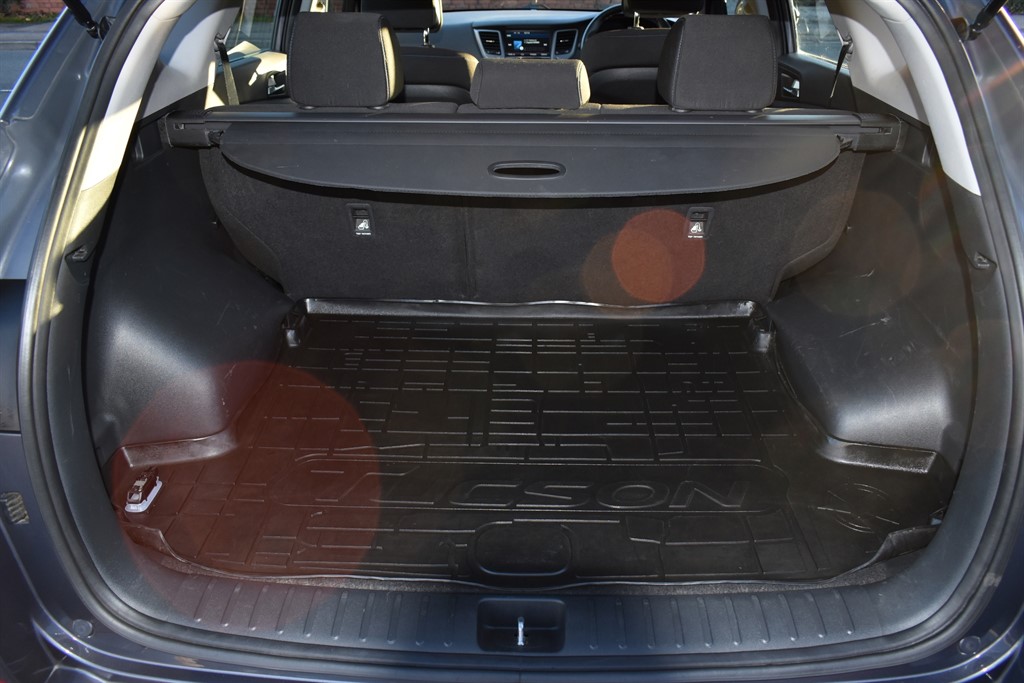 Used Hyundai TUCSON 2015 for sale - 76575302: Photo 9