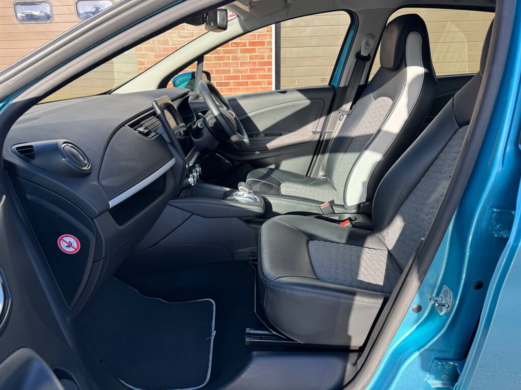 Used Renault Zoe 2020 for sale - 77755977: Photo 10