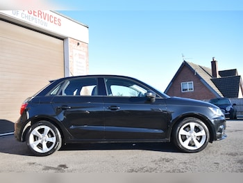 Used Audi A1 2018 for sale - 77095428: Photo
