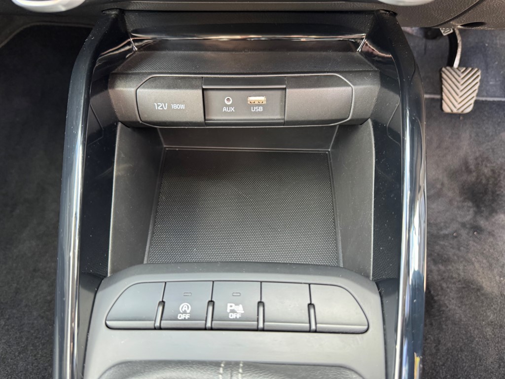 Used Kia Stonic 2020 for sale - 77897262: Photo 19