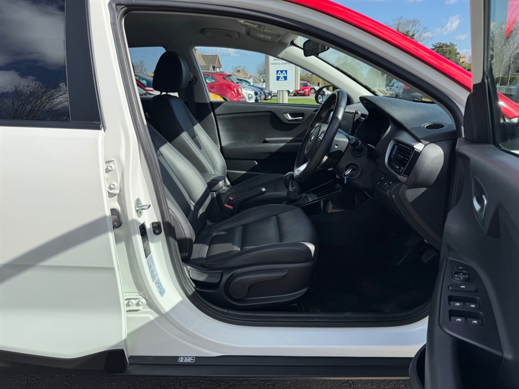 Used Kia Stonic 2020 for sale - 77897262: Photo 22