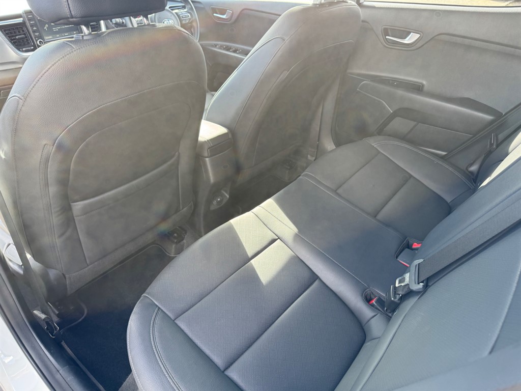 Used Kia Stonic 2020 for sale - 77897262: Photo 34