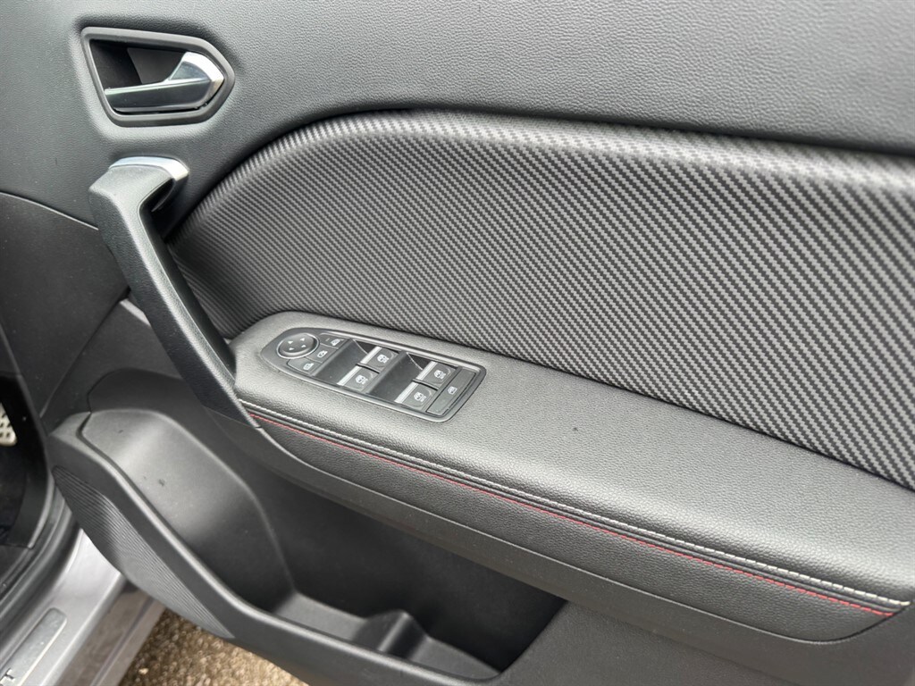 Used Renault Captur 2022 for sale - 77504654: Photo 21