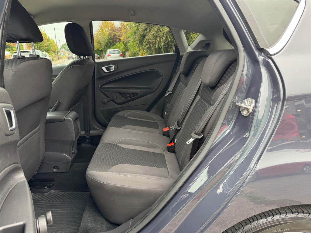 Used Ford Fiesta 2013 for sale - 76255142: Photo 10