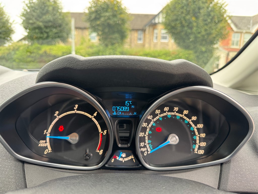 Used Ford Fiesta 2013 for sale - 76255142: Photo 15