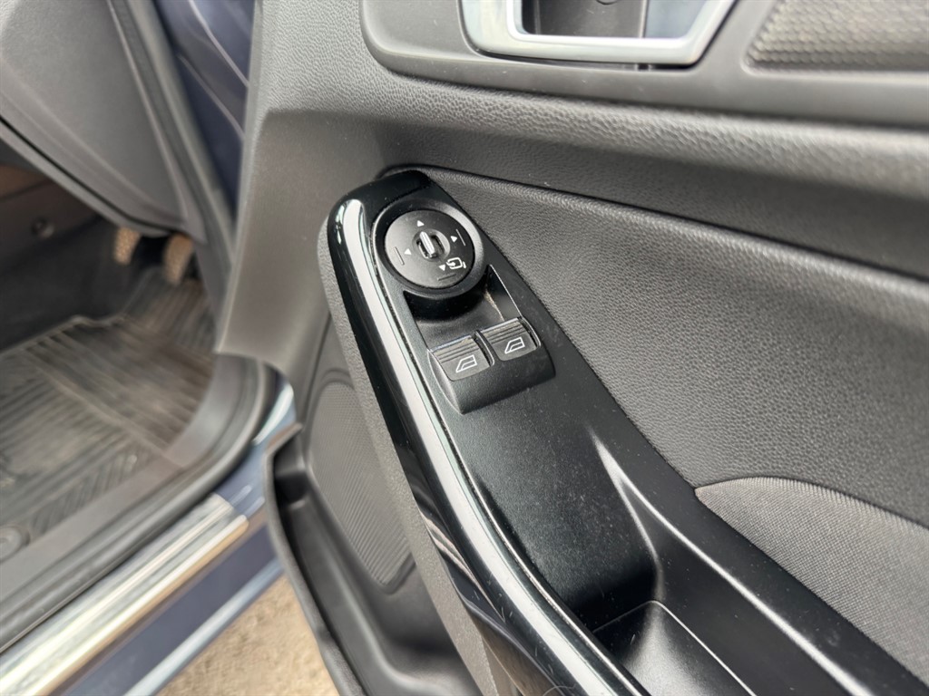 Used Ford Fiesta 2013 for sale - 76255142: Photo 27