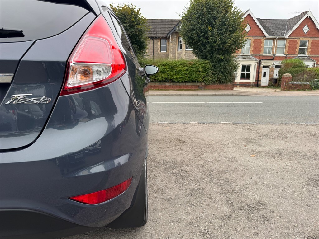 Used Ford Fiesta 2013 for sale - 76255142: Photo 28