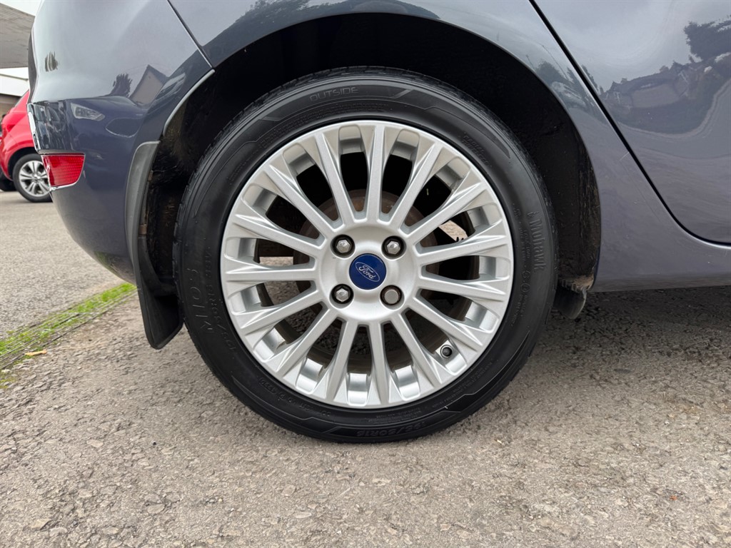 Used Ford Fiesta 2013 for sale - 76255142: Photo 29