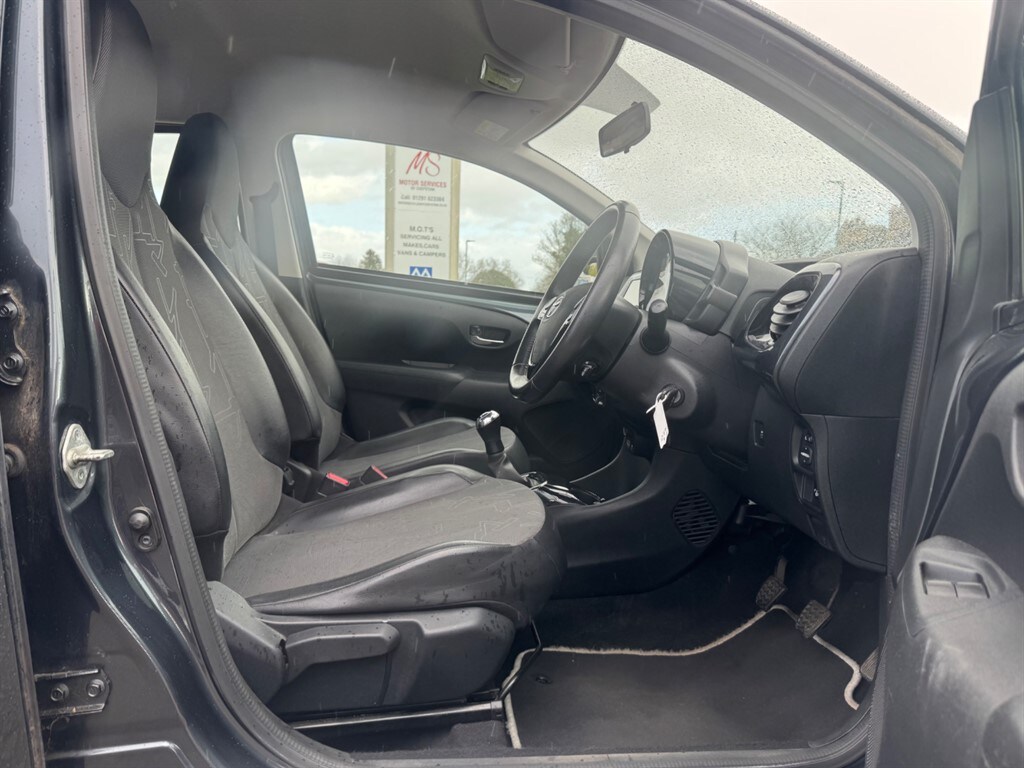 Used Toyota AYGO 2016 for sale - 77903590: Photo 11