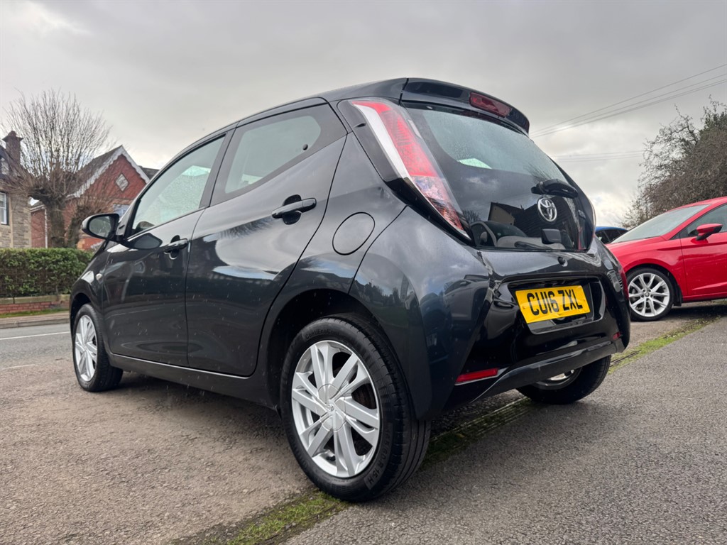 Used Toyota AYGO 2016 for sale - 77903590: Photo 8