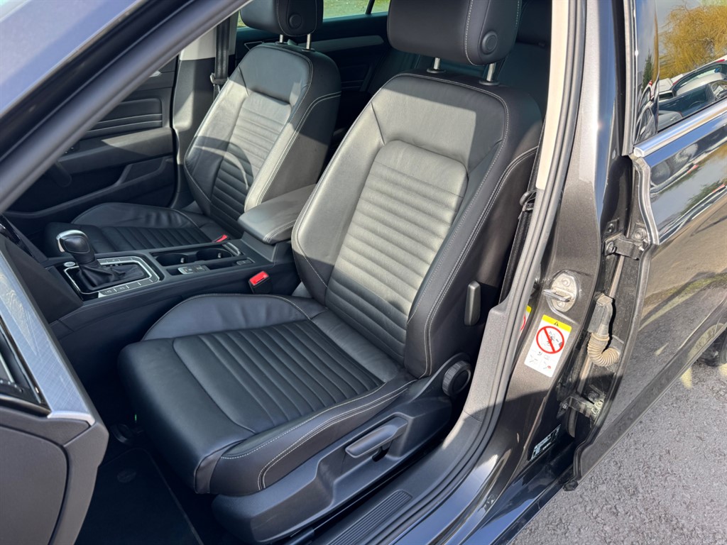 Used Volkswagen Passat 2023 for sale - 77679141: Photo 34