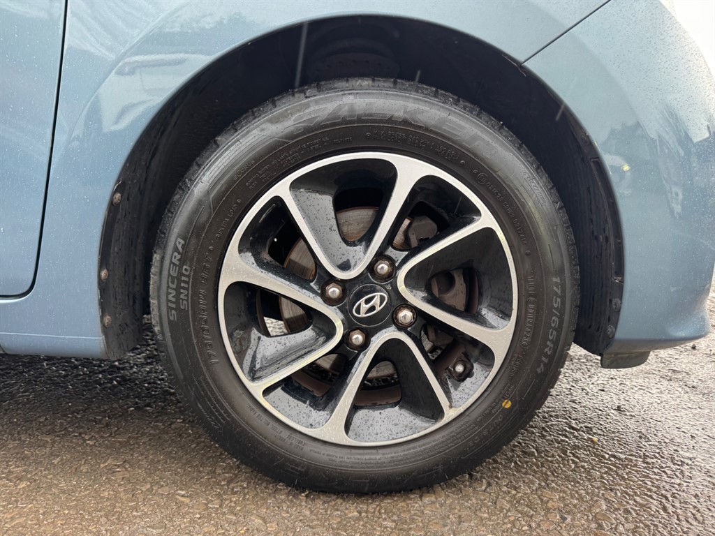 Used Hyundai i10 2018 for sale - 77679136: Photo 13