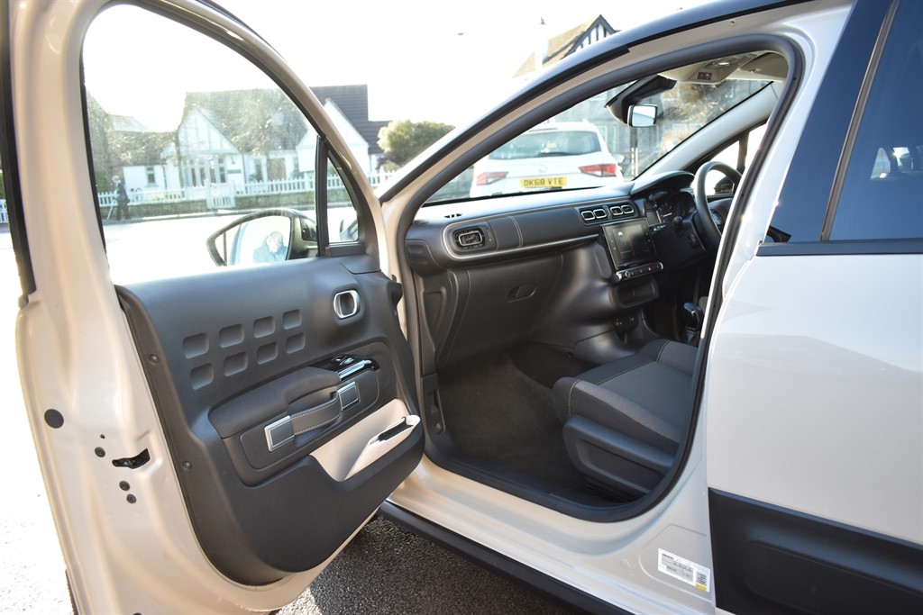 Used Citroen C3 2023 for sale - 77013239: Photo 35