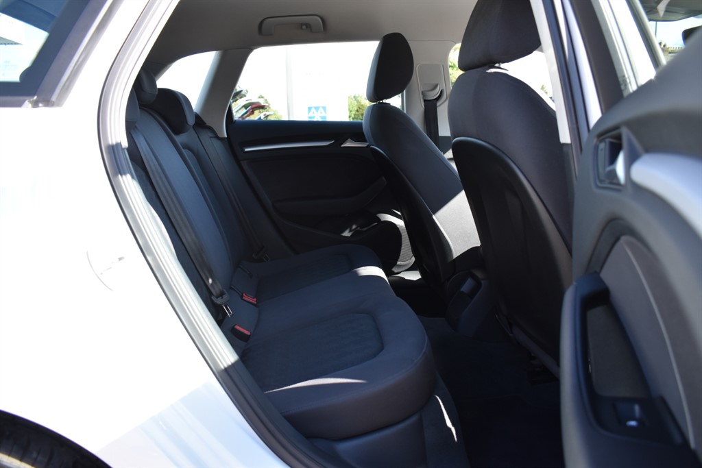 Used Audi A3 2015 for sale - 76067233: Photo 2