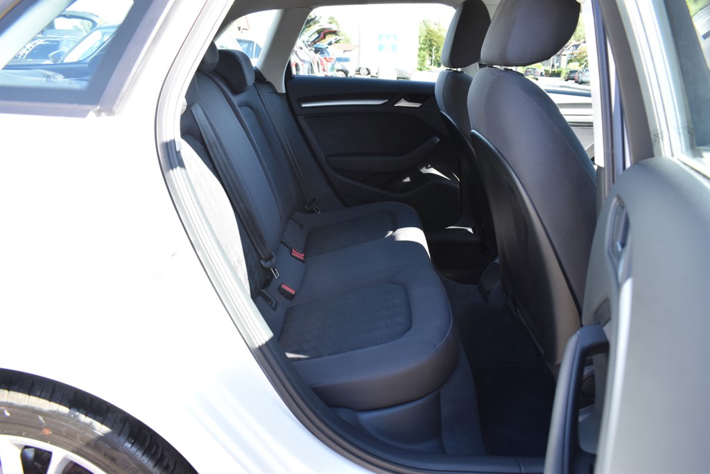 Used Audi A3 2015 for sale - 76067233: Photo 3