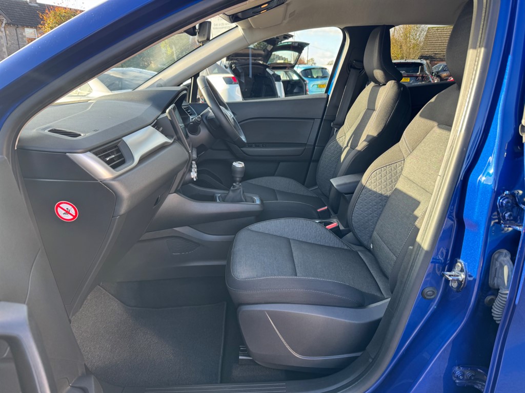 Used Renault Captur 2022 for sale - 76669913: Photo 12