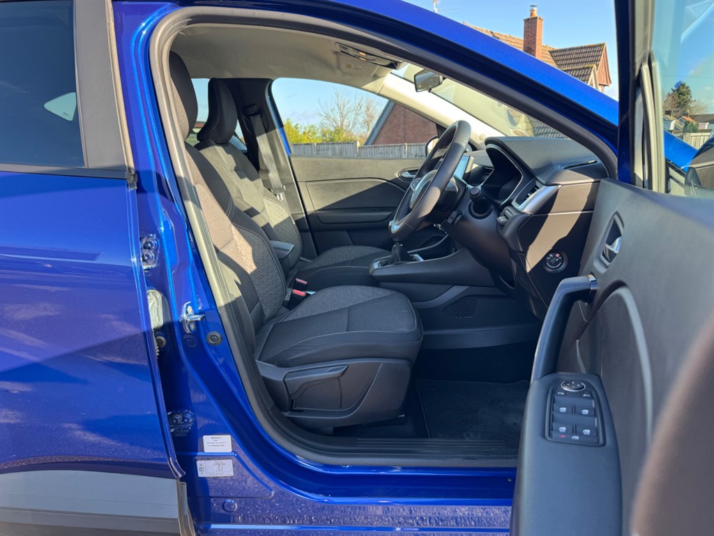 Used Renault Captur 2022 for sale - 76669913: Photo 21