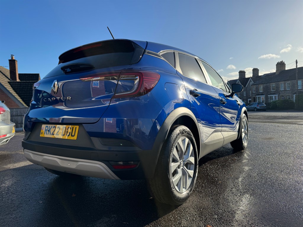Used Renault Captur 2022 for sale - 76669913: Photo 6