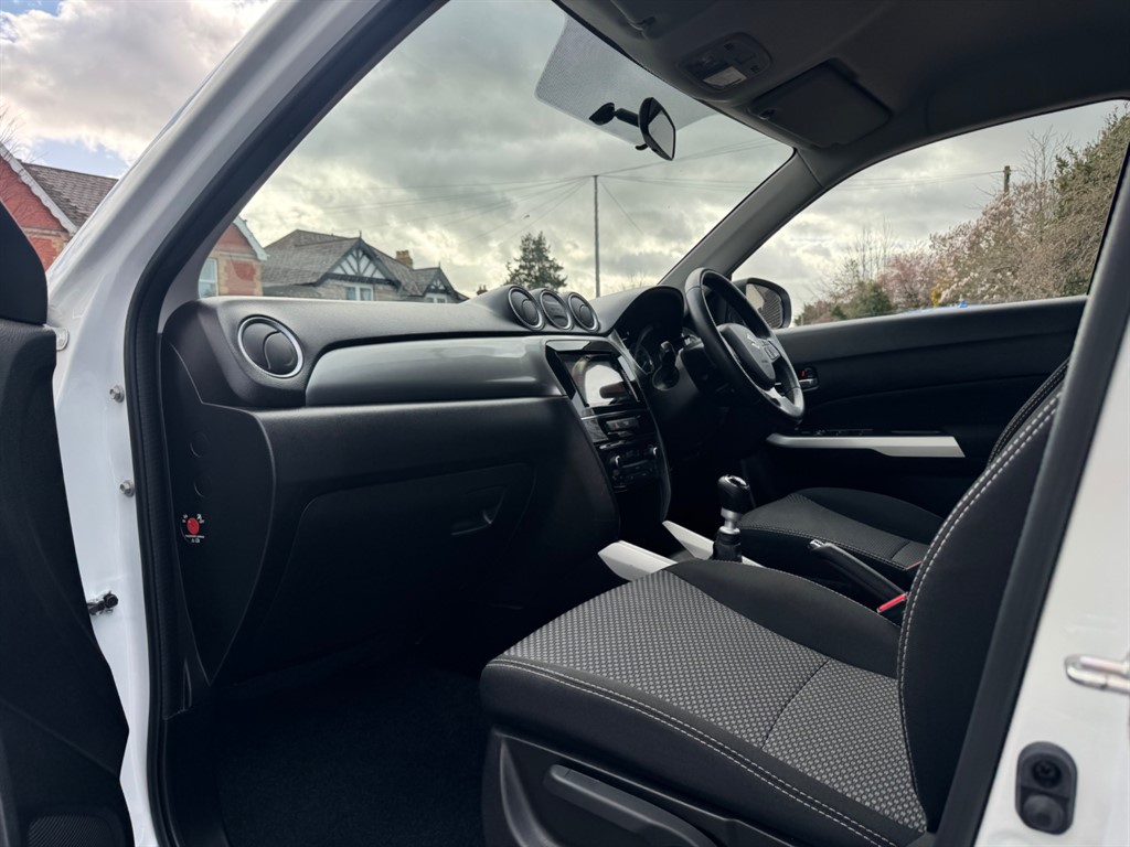 Used Suzuki Vitara 2017 for sale - 77833788: Photo 38